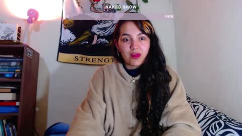 Snapshot of sweetie_maryy chatting on January 16, 3:45 am Maria  my insta sweetie maryy   online show from January 16, 3:45 am