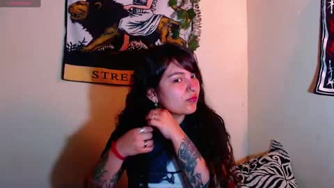 Snapshot of sweetie_maryy chatting on September 23, 3:43 pm Maria  my insta sweetie maryy   online show from September 23, 3:43 pm