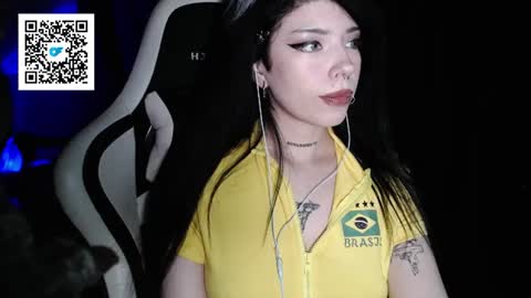 SweetieAmonet online show from June 12, 4:53 am