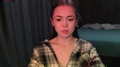 sweetieee_kira online show from May 5, 3:31 am