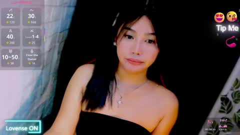 Nicole online show from May 1, 2:09 pm