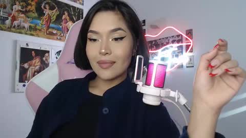 SweetJess online show from February 24, 5:19 am