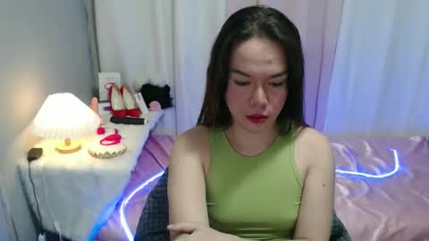 -TheGirlnamedJULIA- online show from September 9, 6:24 am