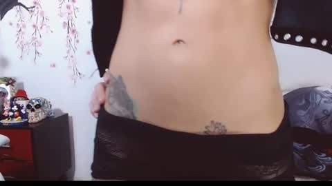 karen online show from March 6, 5:08 pm