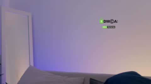 SweetKira1 online show from May 9, 3:14 pm