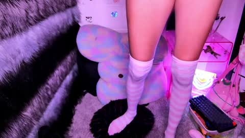 Sweet Laumina online show from May 22, 12:30 am
