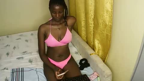 sweetlily_30 online show from March 29, 3:22 pm