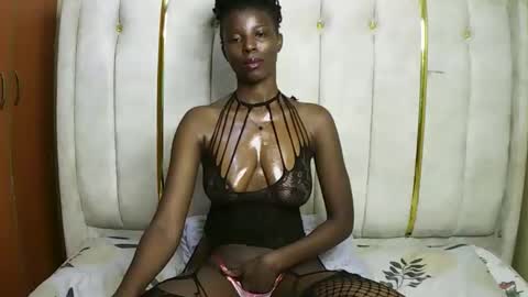 sweetlily_30 online show from March 18, 8:58 pm