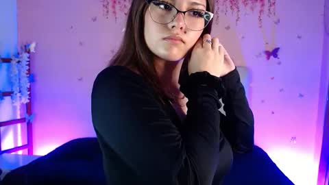 Sweetlu online show from October 17, 7:50 pm