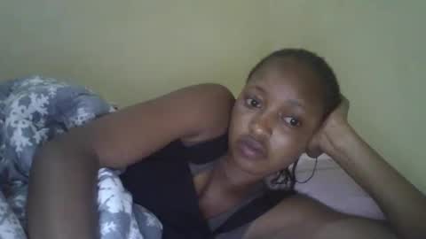 sweetmama06 online show from October 5, 2:05 am