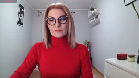 sweetmarthaaa online show from January 8, 11:32 am