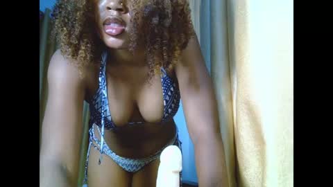 sweetmila9 online show from April 11, 6:52 am