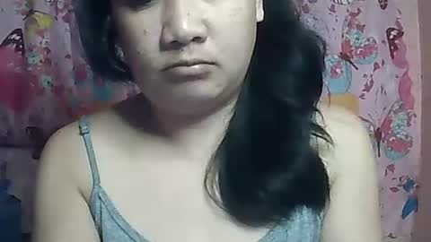 Snapshot of sweetnipples1987 chatting on February 6, 9:28 pm sweetnipples1987 online show from February 6, 9:28 pm