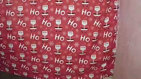 Snapshot of sweetnipples1987 chatting on January 5, 8:10 pm sweetnipples1987 online show from January 5, 8:10 pm