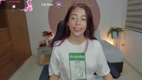sweetpeach_20 online show from February 26, 8:35 pm