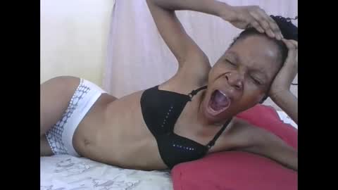 ESTHER online show from January 10, 8:41 am