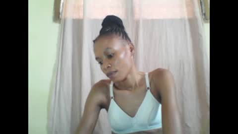 ESTHER online show from March 11, 1:01 pm