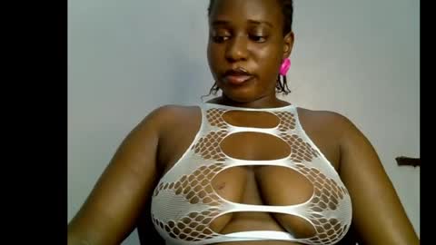 LILY BRANDY online show from May 4, 6:44 pm