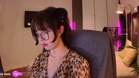 Alice online show from May 23, 9:24 pm