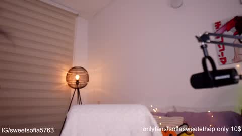 Snapshot of sweetsthep22 chatting on December 27, 5:42 am Sofia online show from December 27, 5:42 am