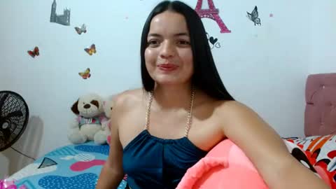 sweet online show from May 15, 1:54 am