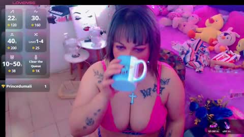 martina online show from January 6, 9:00 pm