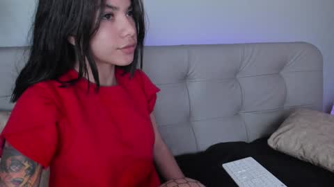    online show from December 27, 4:33 pm