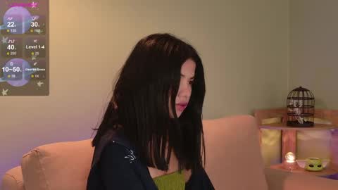    online show from April 10, 1:28 pm