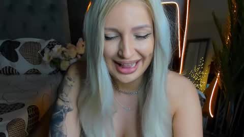 Jessica online show from December 17, 7:18 pm