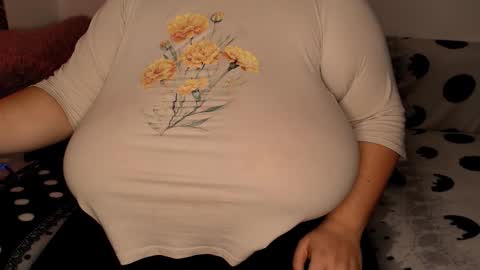 Maya online show from November 20, 4:19 pm