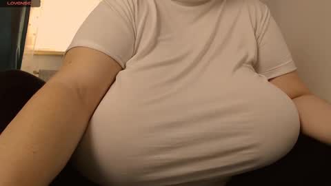 Maya online show from February 21, 11:44 am