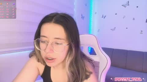 Veronica Independent Model online show from May 6, 1:59 pm