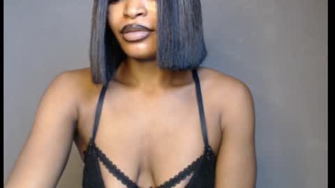 sweetxxboobsx online show from May 24, 8:57 am