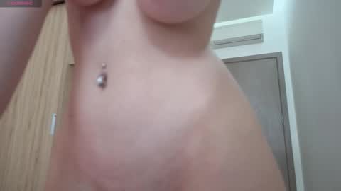 Vikky online show from February 2, 12:31 am