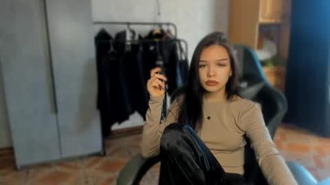sweetydeviliya online show from May 17, 12:04 pm