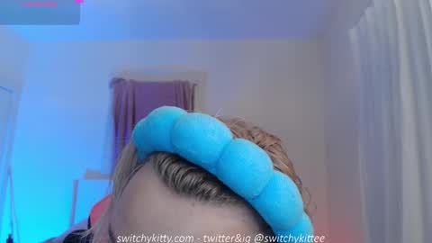 Snapshot of switchykitty chatting on September 26, 1:25 am ashley blayde online show from September 26, 1:25 am