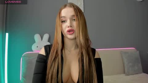 Ana online show from May 18, 3:16 am