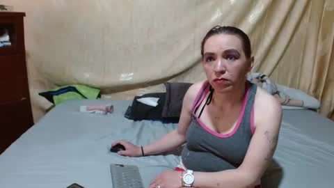 sydney_kane_ online show from January 29, 7:00 pm