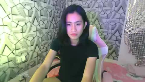 sydnyxox1 online show from May 22, 6:22 am
