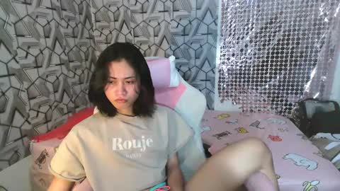 sydnyxox1 online show from March 21, 3:11 am