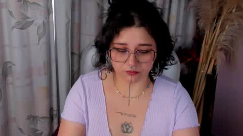    online show from May 20, 11:40 am