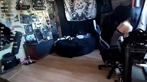 Lina online show from March 22, 3:07 pm