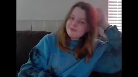 tacyluxe online show from April 20, 12:02 am