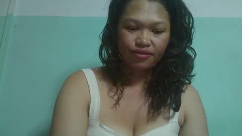 Snapshot of tahiniah chatting on February 5, 5:53 pm tahiniah online show from February 5, 5:53 pm