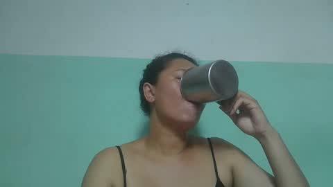 Snapshot of tahiniah chatting on January 28, 6:28 pm tahiniah online show from January 28, 6:28 pm
