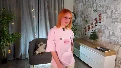 Im Julia welcome guys online show from January 15, 1:11 am