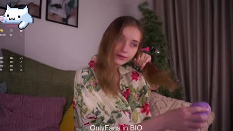 Mia online show from January 10, 1:54 am