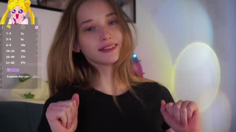 Mia online show from March 3, 5:02 am