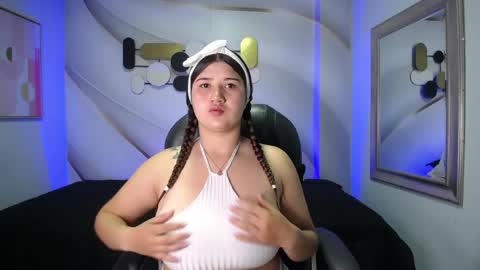 Taliaa online show from April 9, 11:15 am