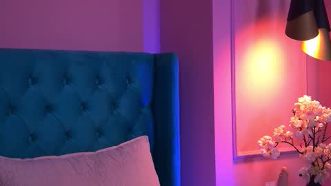 taliamorenne online show from October 22, 7:08 pm